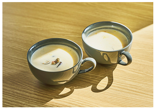 Sunrise Cafe NAGISAで出されるコーヒーやスープのイメージ